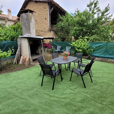 La Maison De Gaetan Apartament